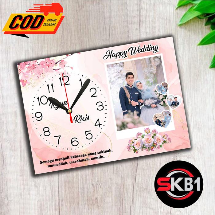 JAM DINDING KAYU CUSTOM FOTO UNIK HADIAH ULANG TAHUN, WISUDA DAN PERNIKAHAN.