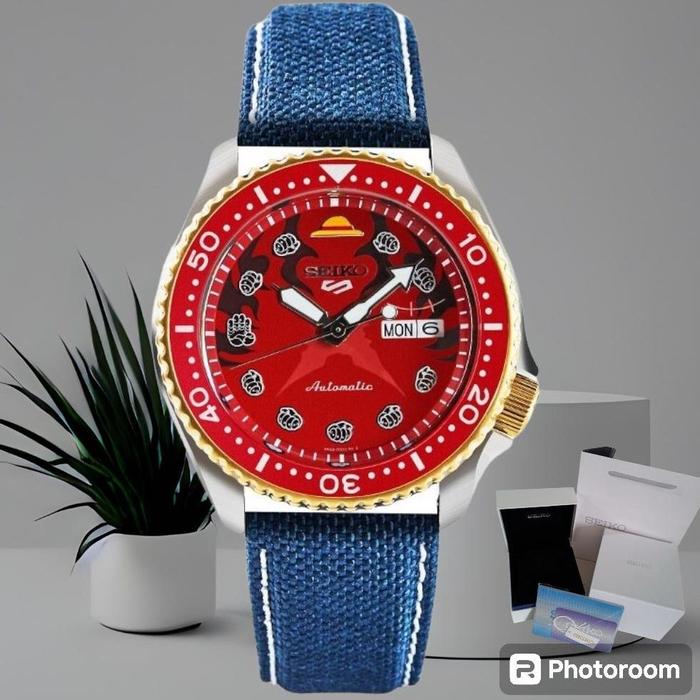 Jam Tangan Seiko 5 Sport Automatic Strap Nilon Elegance with Sapphire Crystal and Rotating Bezel
