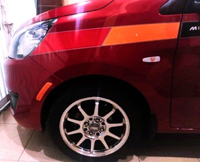 Side Marker / mata kucing bemper tempel variasi mobil universal v102