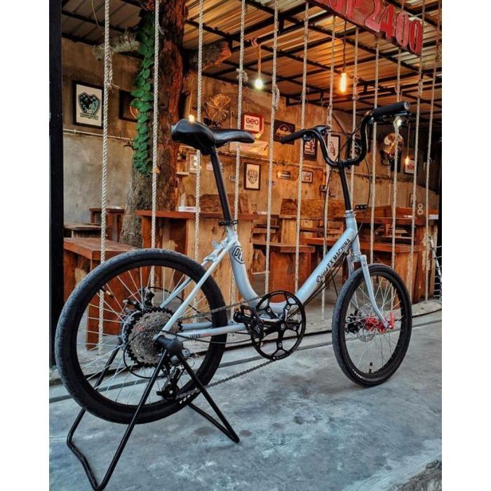 STANDAR SEPEDA MODEL LIPAT PADDOCK SEPEDA STANDAR SEPEDA UNIVERSAL PEDOK SEPEDA