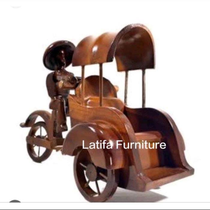 becak miniatur dari kayu jati