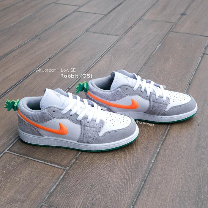 Sneakers Shoes Nike Air Jordan 1 Low SE Rabbit GS (DZ6333 083) - 100% Original