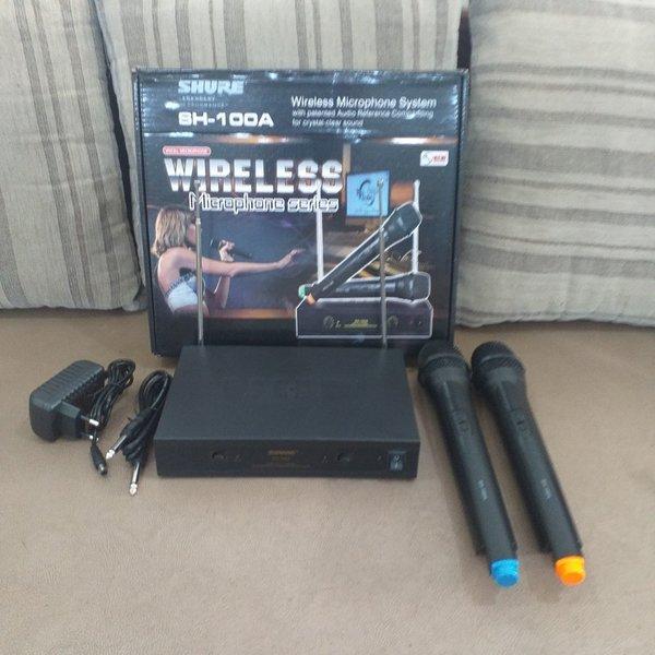 Shure Sh-100A Mic Double Wireless-Microphone-Microphone Tanpa Kabel Top