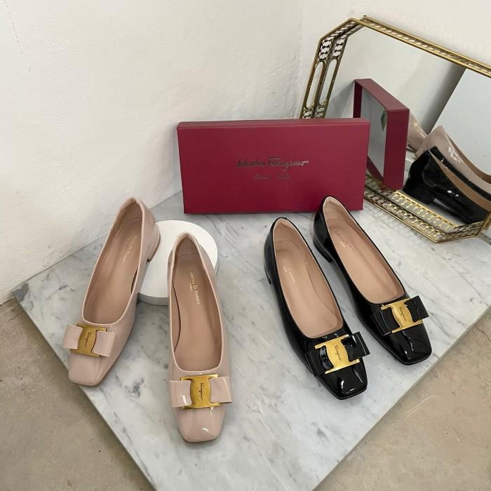 SEPATU WANITA FERRAGAMO 4269 FLAT