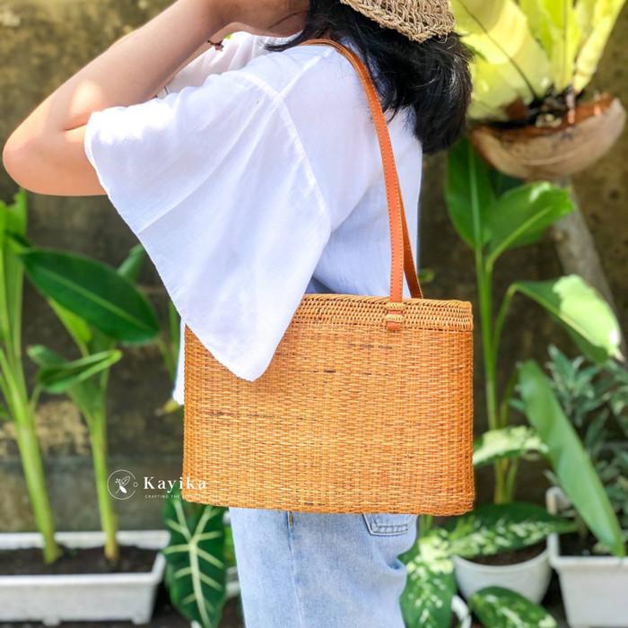 Sundung Bedeg, Tote Bag Bali, Tas Rotan Bali, 100% Handmade Anyaman Khas Bali