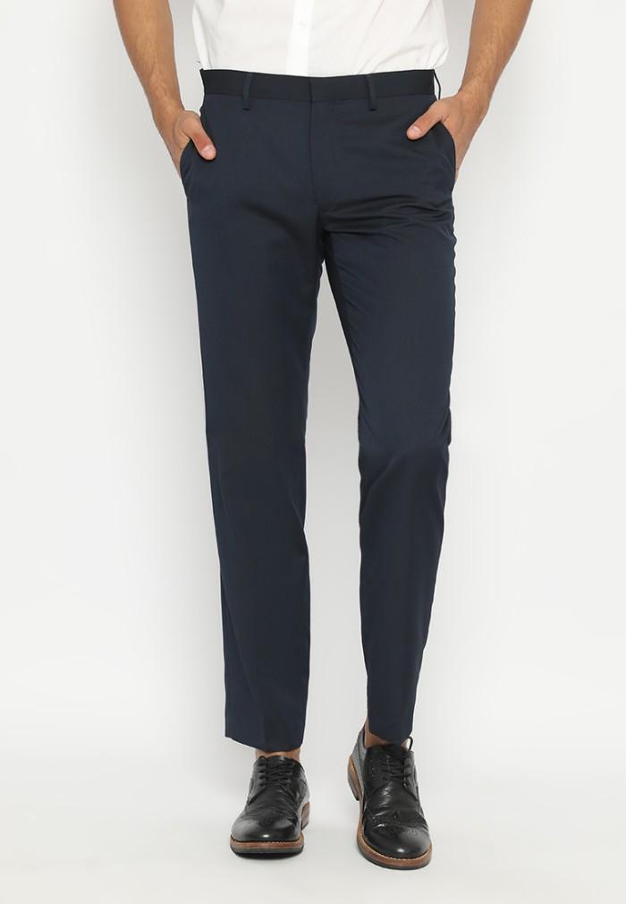 Jobb Manilo Celana Panjang Pria Slim Fit Navy Terbaru