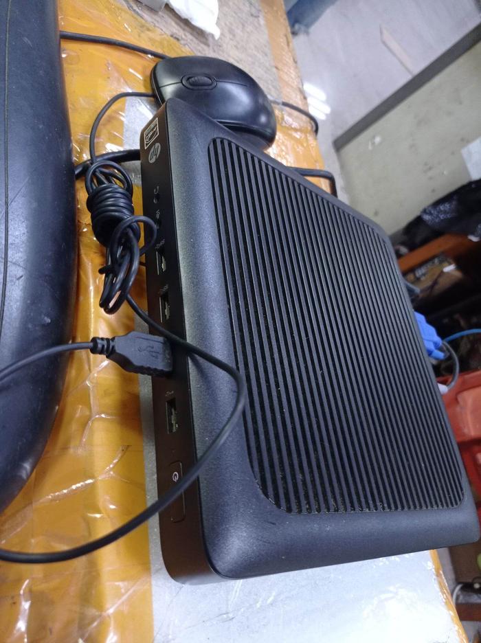 MINI PC HP PROCCESOR AMD GX217GA 1,26GHZ Ram 4Gb port Normal