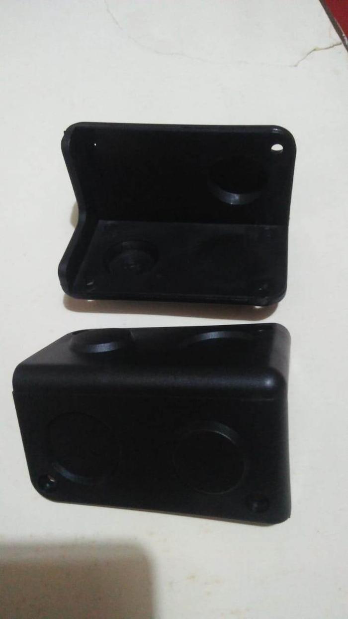 SIKU BOX SPEAKER ATUM 8 PCS