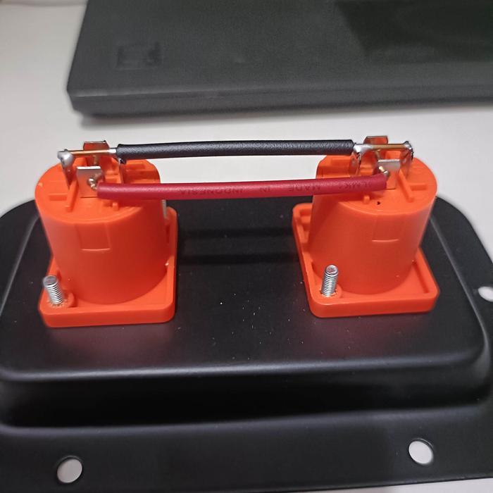 PLAT TERMINAL BESI DUA SOCKET SPEAKON FEMALE RAKITAN