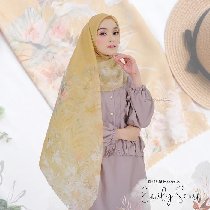 Hijabwanitacantik - Emily Scarf Polycotton Voal EM28.16 Mozarella |