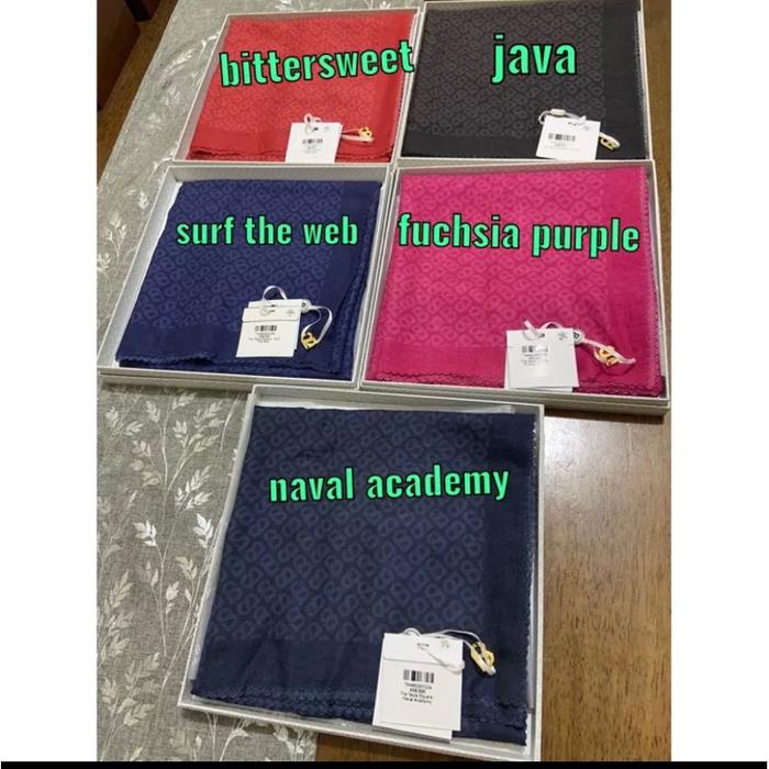READY STOCK BUTTONSCARVES THE TAPIS SQUARE SERIES