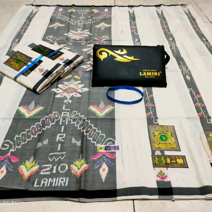SARUNG LAMIRI MGT SUTRA, MOTIF GERIMIS S90 JAHIT TENGAH - Putih, Dewasa