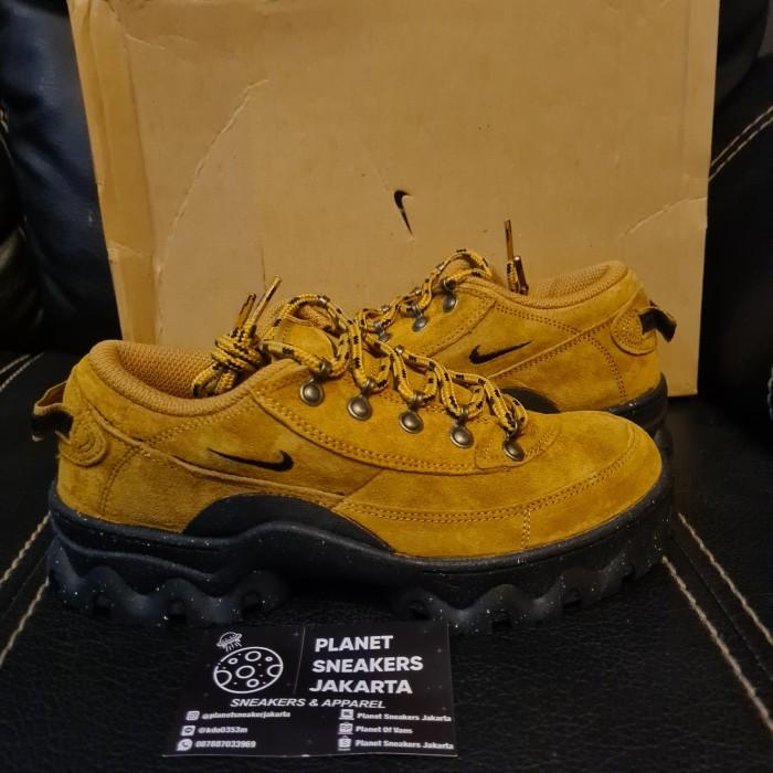 Nike Womens Lahar Low "Wheat/Black/Orange" Original BNIB HAPPY SHOPPING DAN TERIMAKASIH .