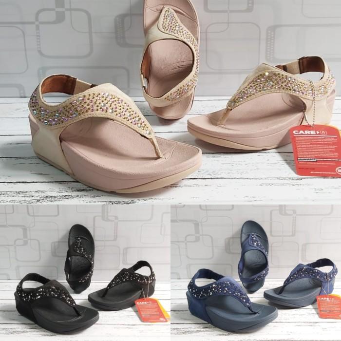 SENDAL FITFLOP / SANDAL WANITA / SEPATU SANDAL FITFLOP LEAF TALI HAPPY SHOPPING DAN TERIMAKASIH .