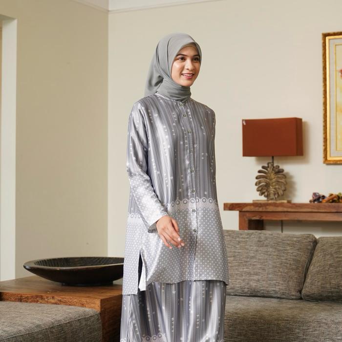 pakaian wanita atasan tunik set bawahan celana kulot pesta kondangan lebaran blouse tunic silk jumbo