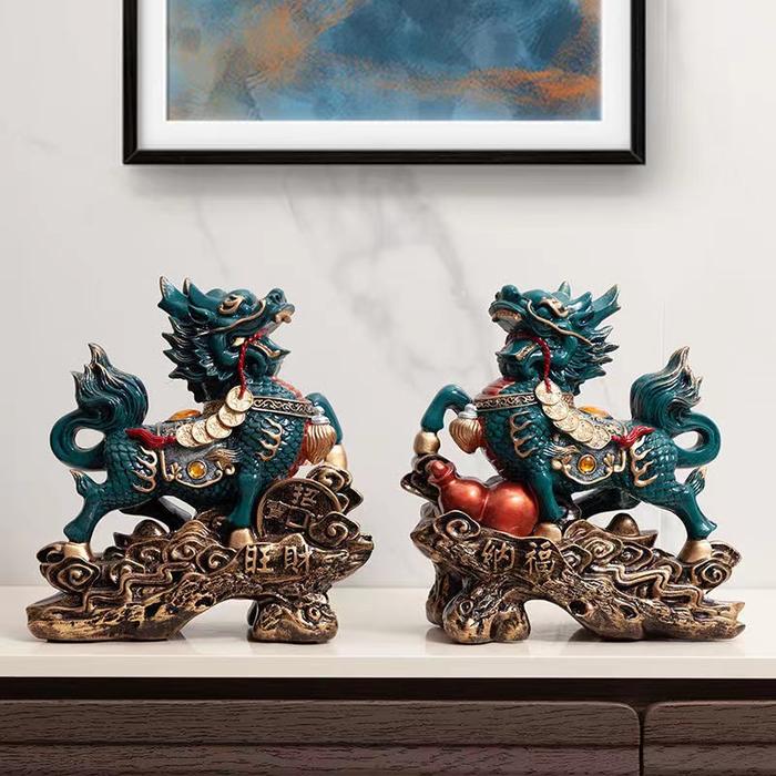Chinese Kirin Lucky Statue Domineering Animal Home Living Room Decoration Resin Modern Art Sculpture