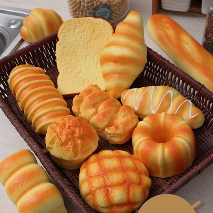 Stretch Squeezing Simulation Bread Squeeze Toy Toast Cake Fake Food Model Breakfast Squeeze Sensory 