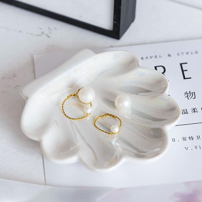 White Shell Trinket Dish Delicate Ceramic Decorative Plate Cute Organizer Plate Ceramic Ring Holder