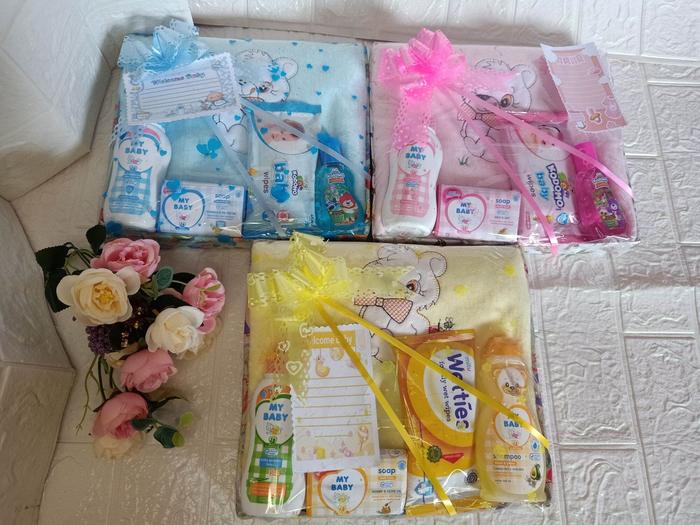 FREE ONGKIR Parsel bayi baru lahir , kado bayi baru lahir , hampers bayi baru lahir , baju bayi baru
