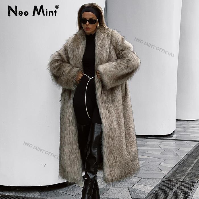 Neo Mint Luxury Mob Wife Ahetic Long Faux Fur Coat Women Winter 2024 Fluffy Gradient Fox Fur Jacket