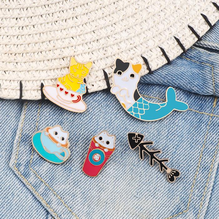 Blue Fish Tail Cat Brooch Pin Lovely Cartoon Cup Cats Fishes Bones Enamel Pins Denim Jackets Lapel B