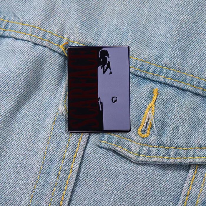 Horror Movie Scarface Brooch Men's Backpack Pin Metal Badge Jacket Denim Hat Jewelry Accessories