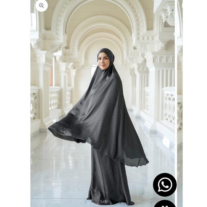 Prayer Robe Buttonscarves