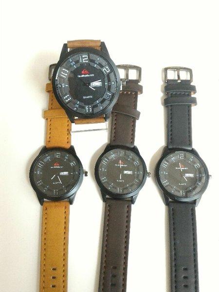 Jam Tangan Pria QuickSilver QS481