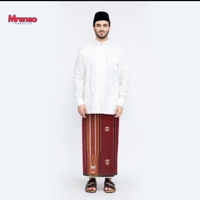 Sarung BHS Excellent Gold Motif E52 SGF Merah Hati