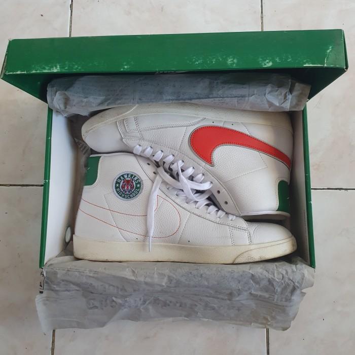NIKE BLAZER MID QS HIGH SCHOOL X STRANGER THINGS ORIGINAL 774