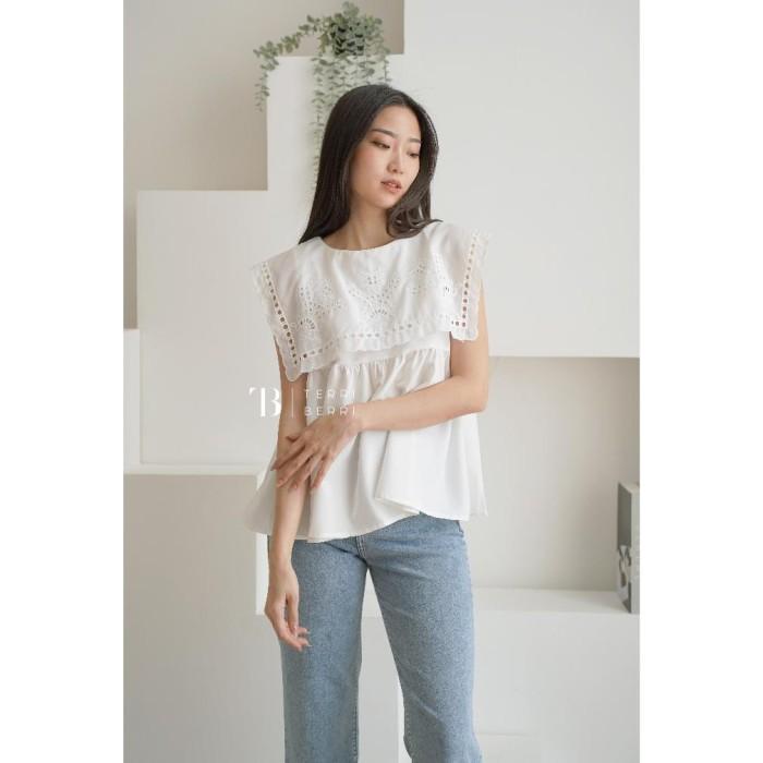 Go-Eun Eyelet Blouse | Atasan Katun Bolong | Baju Katbol | Wanita Korea Blus Katun Bordir Eyeled Pre