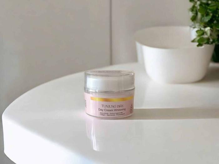 day cream extra kilau's whitening spf. 50
