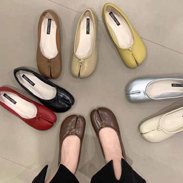 Tabi Sepatu Flatshoes Wanita