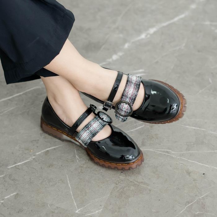 Dianable - Gumi Black Docmart Maryjanes Sepatu Wanita (Best Quality)