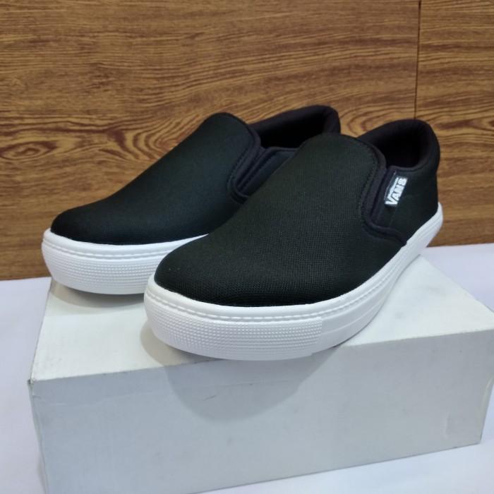 Sepatu Slip On Vans Sepatu Slop Pria Sepatu Pria Murah Slop Pria (Best Quality)