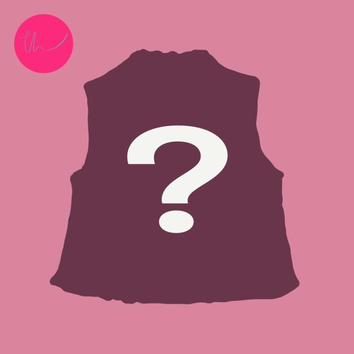 PLEATED TOP SLEAVELESS PLEATSSSI