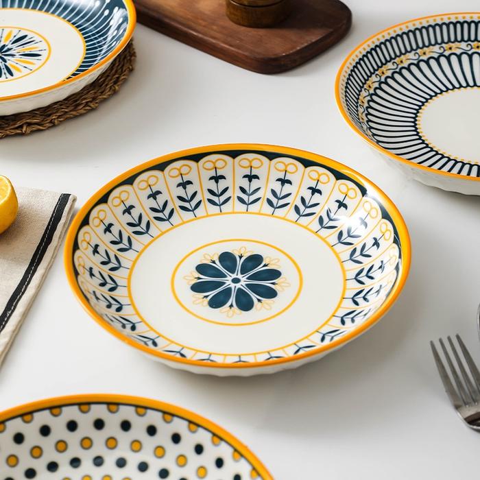 ASHOME Piring Keramik Makan BLUE FLOWER Collection Tahan Panas dan Microwave Safe ukuran 20 cm / Pir