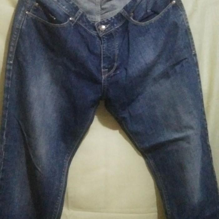 celana jeans hugo sport untuk pria