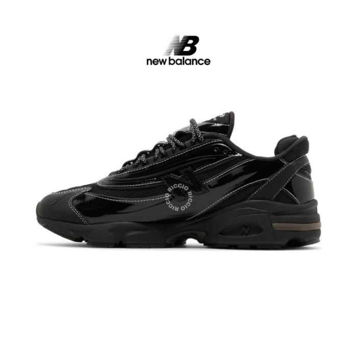 Sepatu New Balance - New Balance 1000 ALD Black