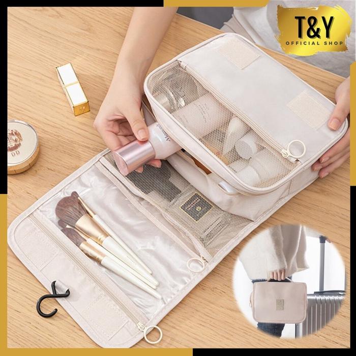 Dompet Lipat Wanita Cleva Elvita Polos