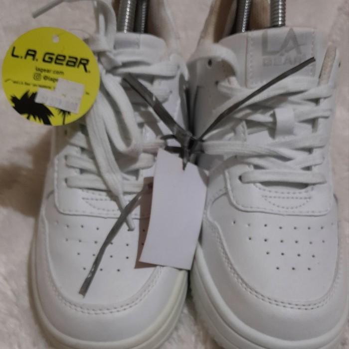 Sepatu LA GEAR cewe /cowo new