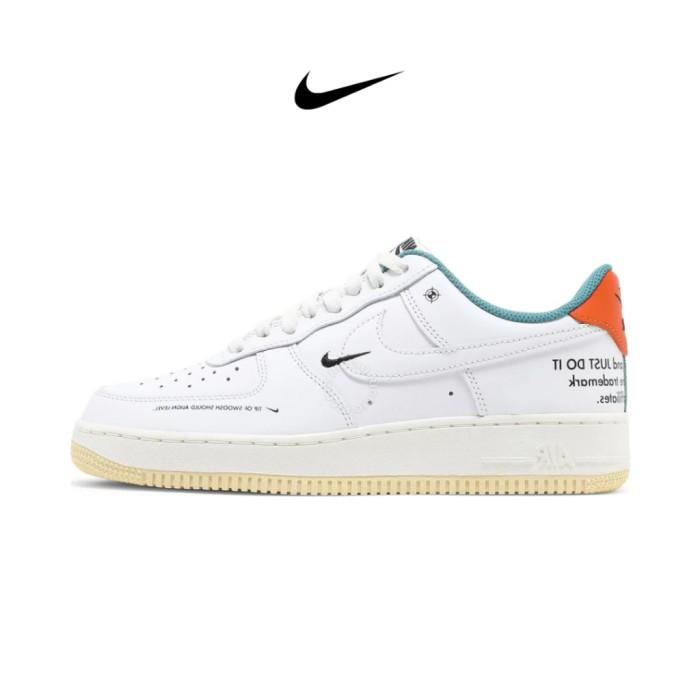 Sepatu Air Force - Air Force 1 '07 LE 'Starfish'
