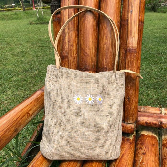 Haii Totebag Daisy Bordir / Tas Wanita Mini Tote Bag Kanvas Tali Kulit Sintetis Shoulder Bag Wanita 