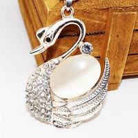 Kalung Panjang Rantai Emas Liontin Angsa Telur dengan Kristal