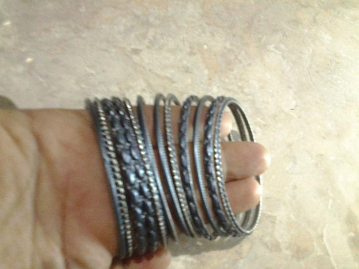 12pc Gelang India Grey colour, dia 5.6cm