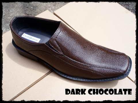 Pantofel Dark Chocolate