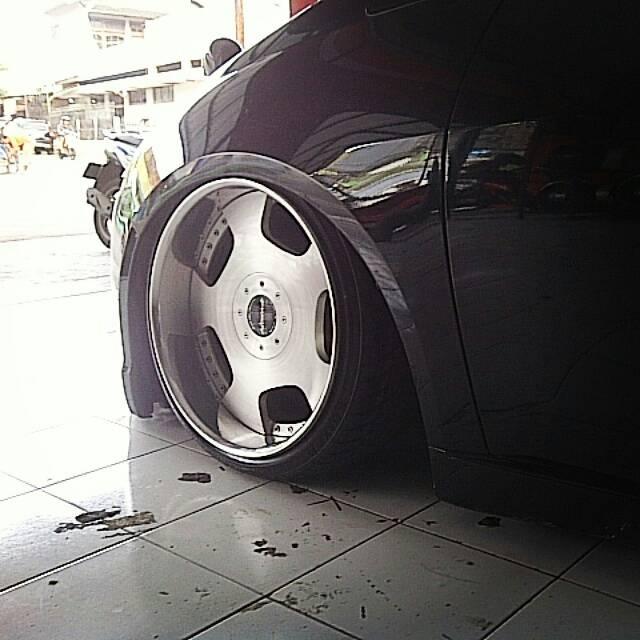 air suspension mobil strut bag spring murah
