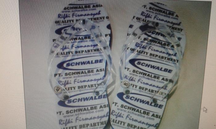 sandal print logo perusahaan
