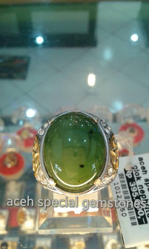 cincin batu giok nephrite "GIOK ACEH"