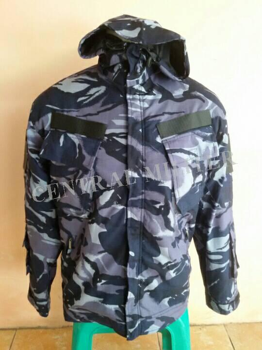 Jaket Loreng Biru
